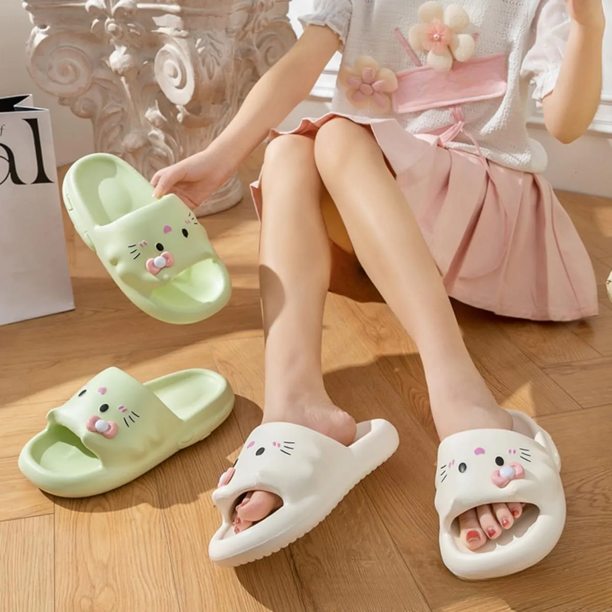 Cat Slippers Women Cute Kitty Pillow Slides Thick Sole Kawaii Non Slip Quick Drying Preppy Shower Bathroom Sandals Outdoor