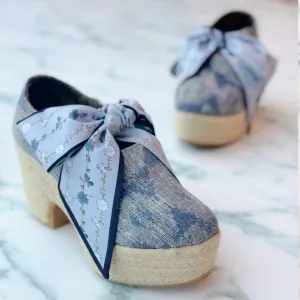 Dreamy Lace Wonder Heels
