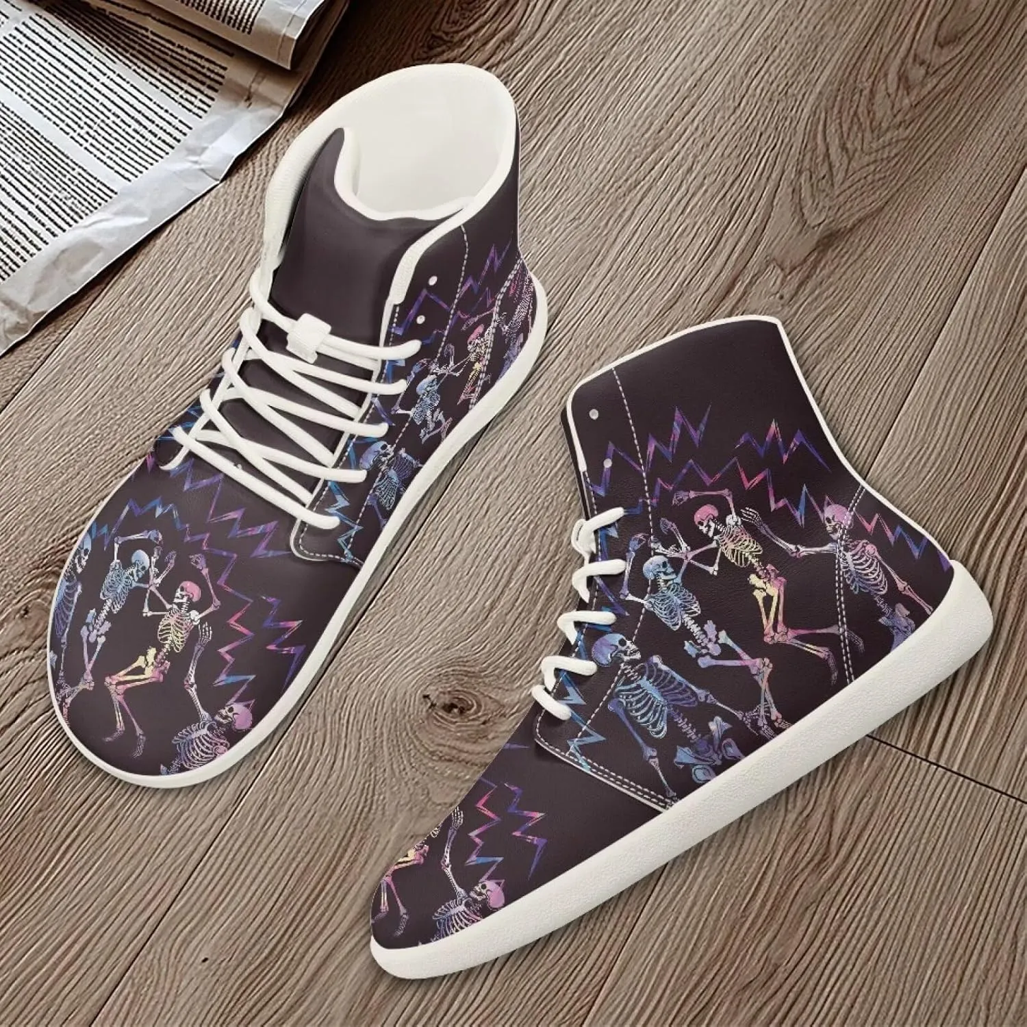 Fire Car Print Hiking Shoes Men Outdoor Athletic Sports Shoes Walking Shoes Trail Running Shoes White Sole