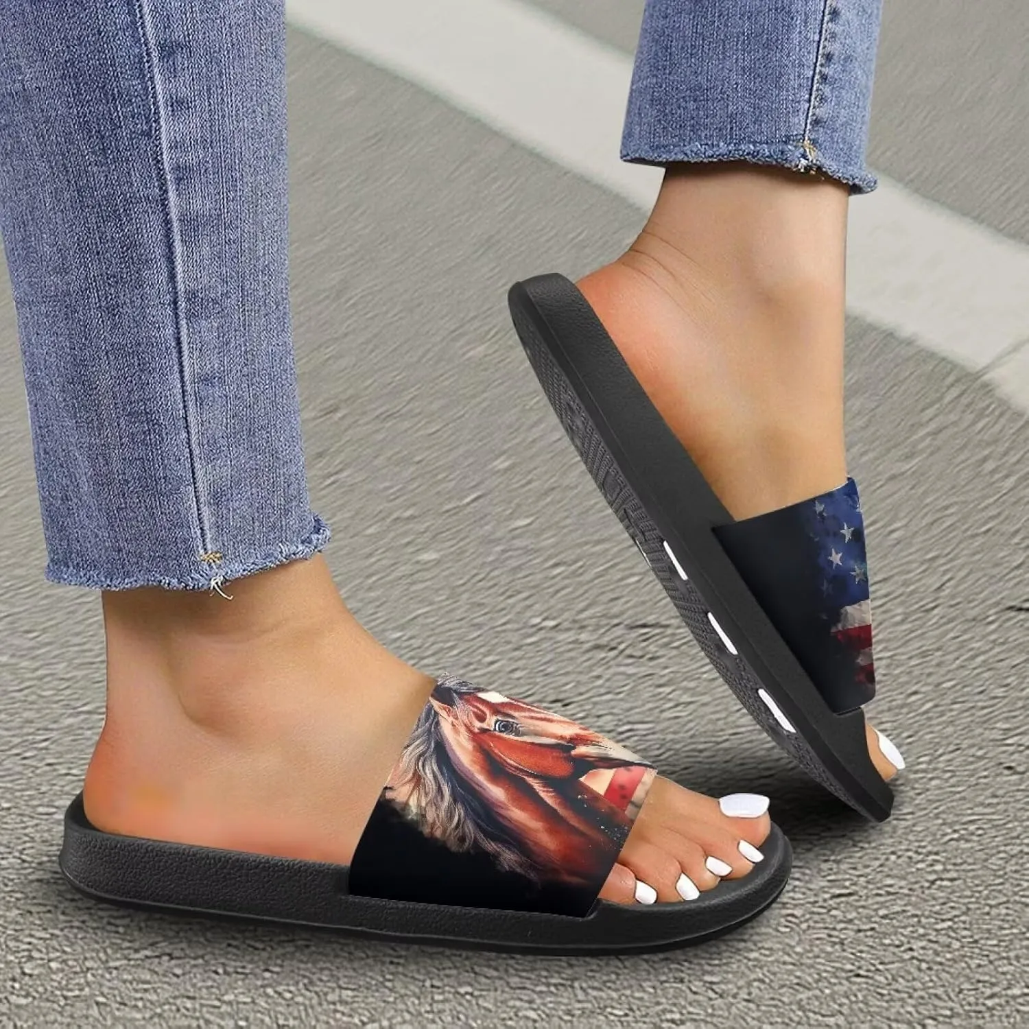 GOSTONG Sandals for Women and Men Pillow Slippers Non Slip Quick Drying House Slippers Unisex Lightweight Pool Slides Size 5-12.5
