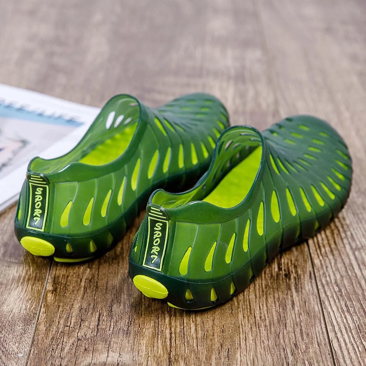 HYDLONGR Men's Women's Lightweight Breathable Non-Slip Garden Sandals Quick-Drying Hole Water Shoes Beach Kayaking Shoes