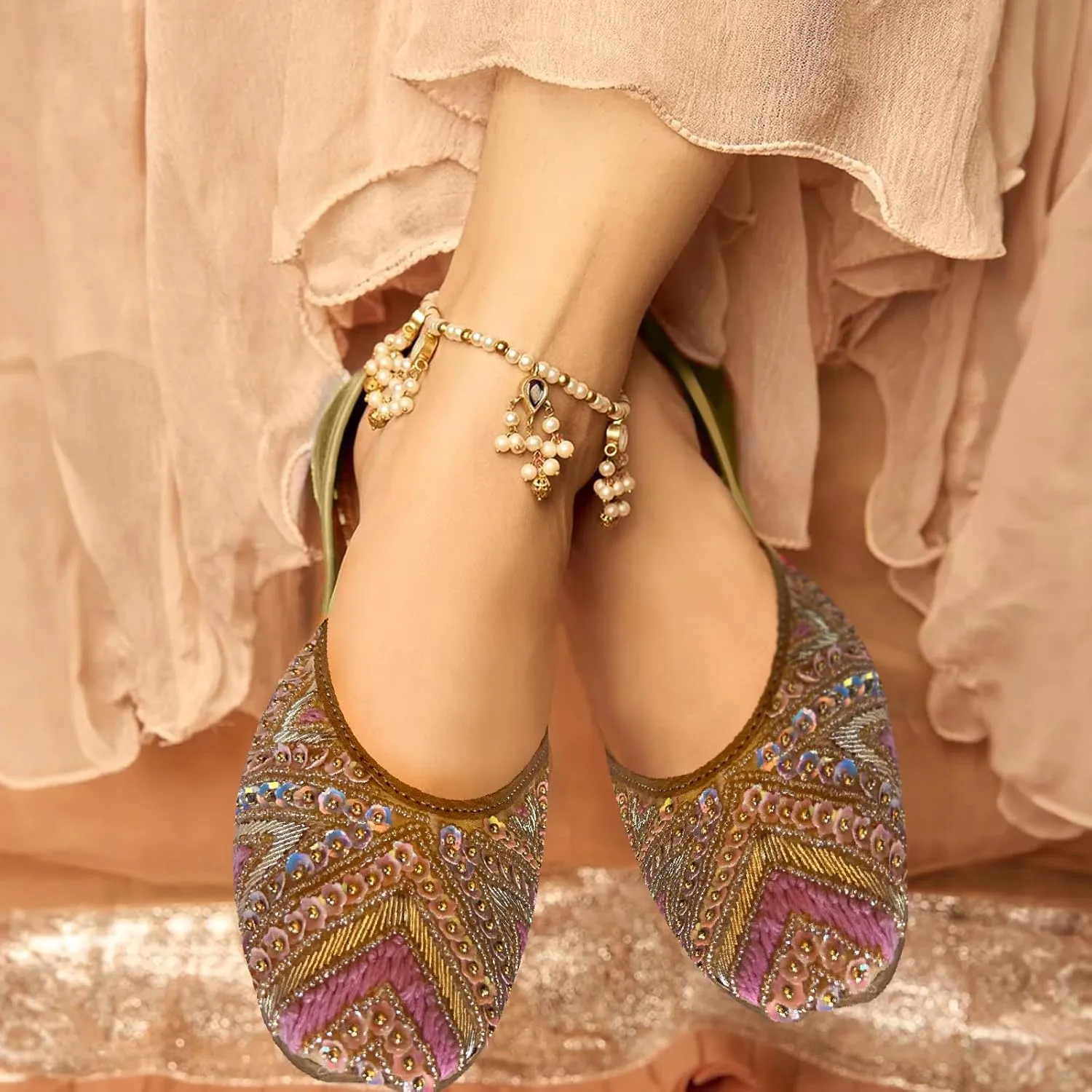Indian Traditional Flats for Women Dressy Comfortable - Phulkari Khussa, Handmade Punjabi Jutti Ethnic Moajris for Casual & Festive Occasions