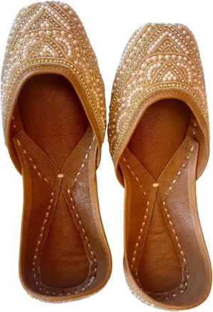 Indian Traditional Flats for Women Dressy Comfortable - Phulkari Khussa, Handmade Punjabi Jutti Ethnic Moajris for Casual & Festive Occasions