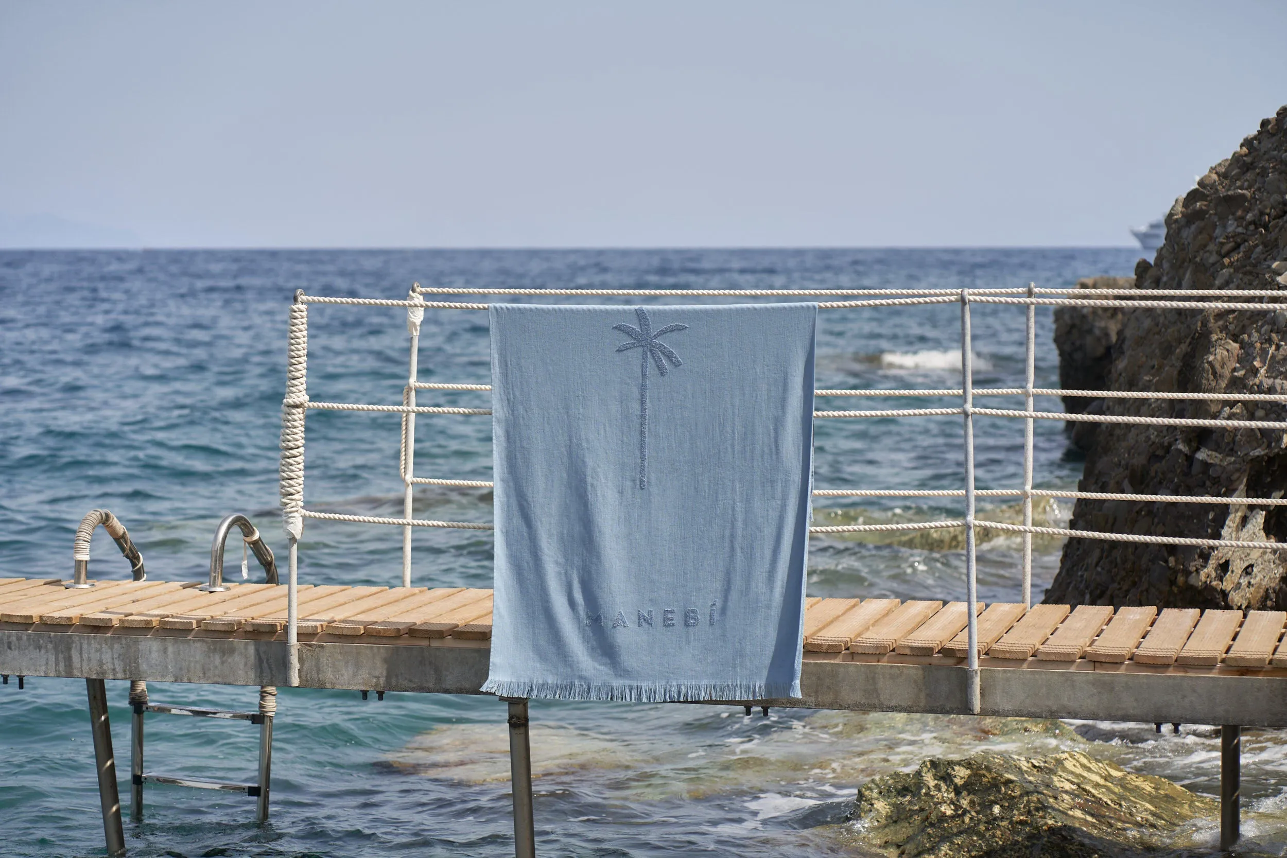 Jaquard Beach Towel - K13TW - Embroidered Palm With Palm & Logo Indigo