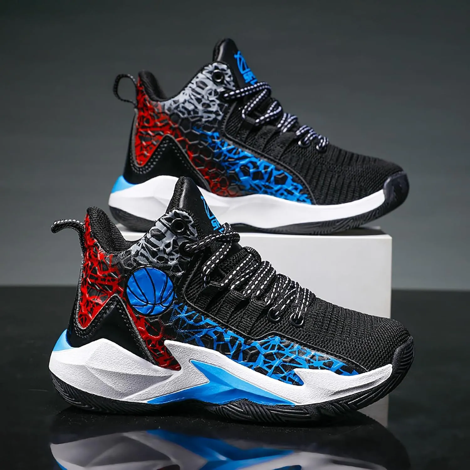 Kids Basketball Shoes High-top Sports Shoes Boys Sneakers Durable Lace-up Non-Slip Running Shoes Secure for Little Kids Big Kids