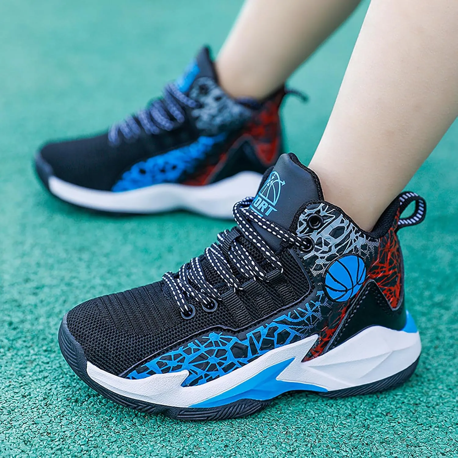 Kids Basketball Shoes High-top Sports Shoes Boys Sneakers Durable Lace-up Non-Slip Running Shoes Secure for Little Kids Big Kids