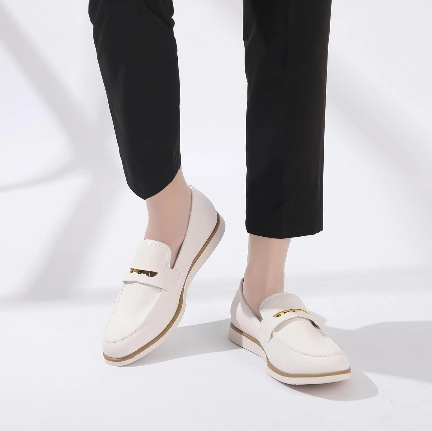 Men's Casual Loafers & Slip On Shoes Daily Commuting Comfortable Canvas Shoes Lightweight Non-Slip Walking Penny Shoes for Men