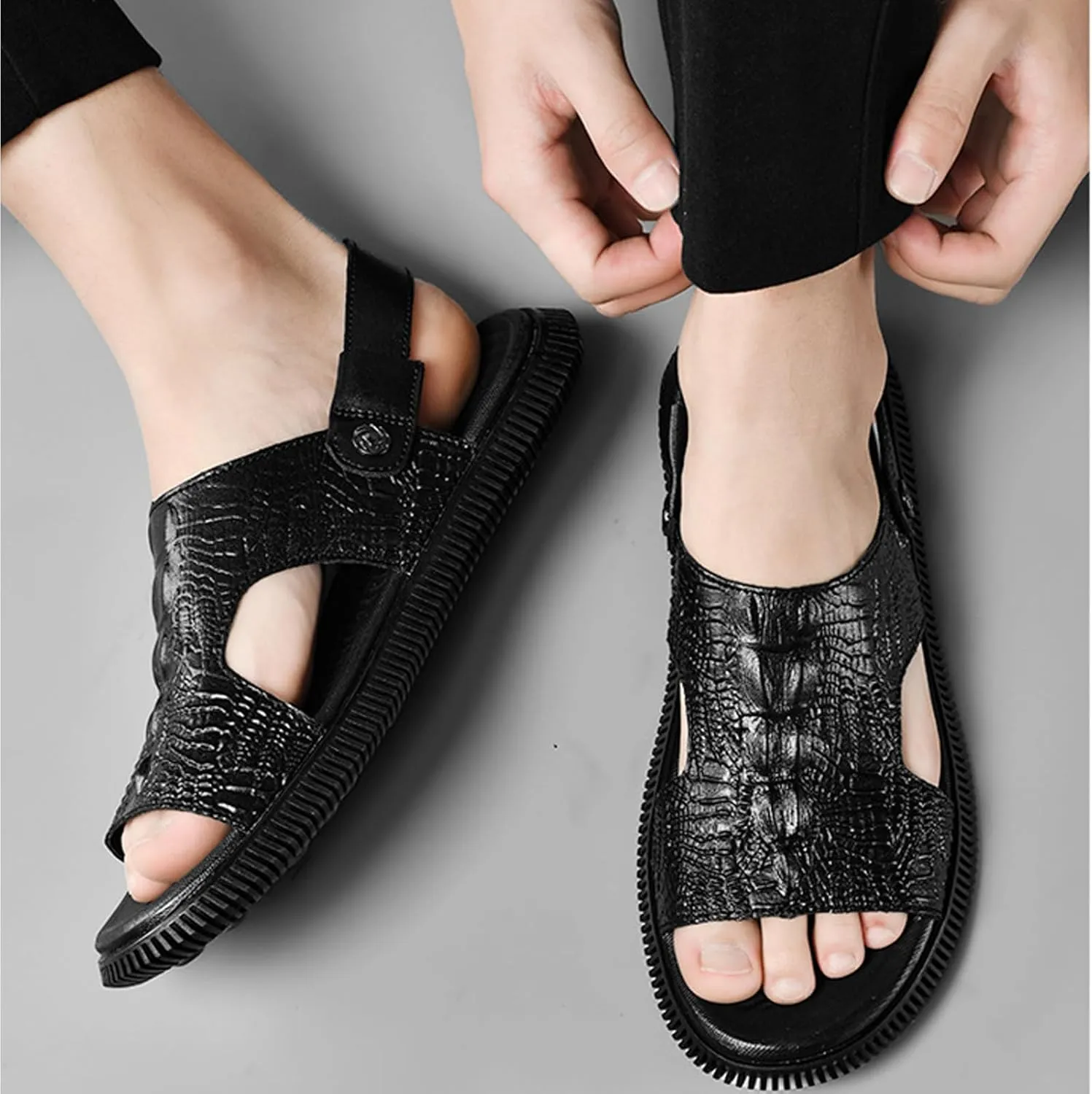 Men's Genuine Leather Fashion Sandals Classic Printing Open Toe Slingback Straps Slip-On Beach Flat Sandals Non-Slip Soft Comfortable Slide Sandals