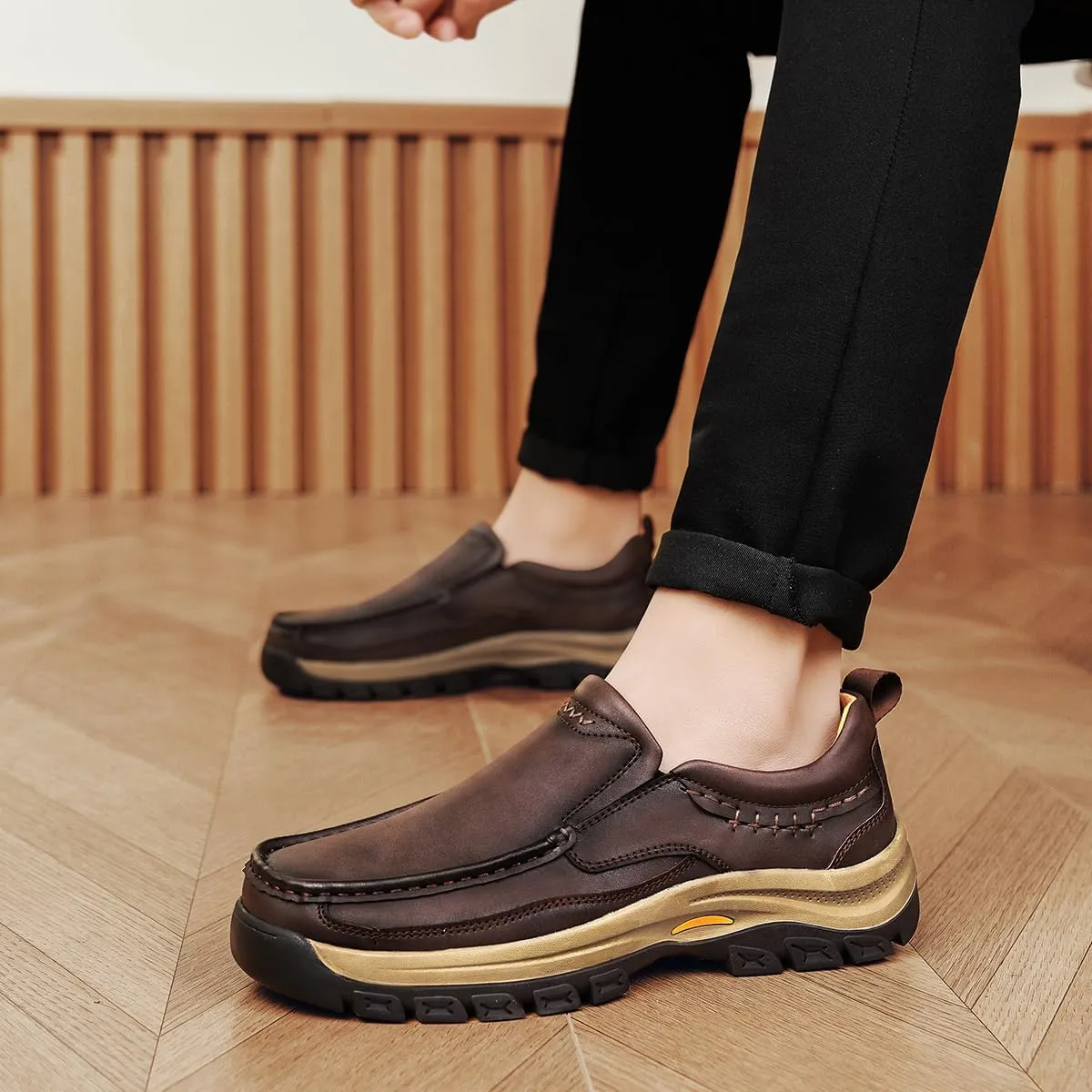 Men's Slip-On Loafers Casual Walking Shoes Comfort Leather Moccasin Style with Rugged Sole Work Office Dress Outdoor