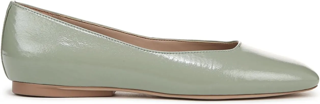 Naturalizer Women's Chelsea Slip on Ballet Flat