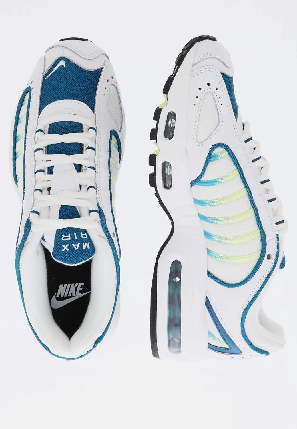 NIKE Women's Sneakers Trail Running Shoes