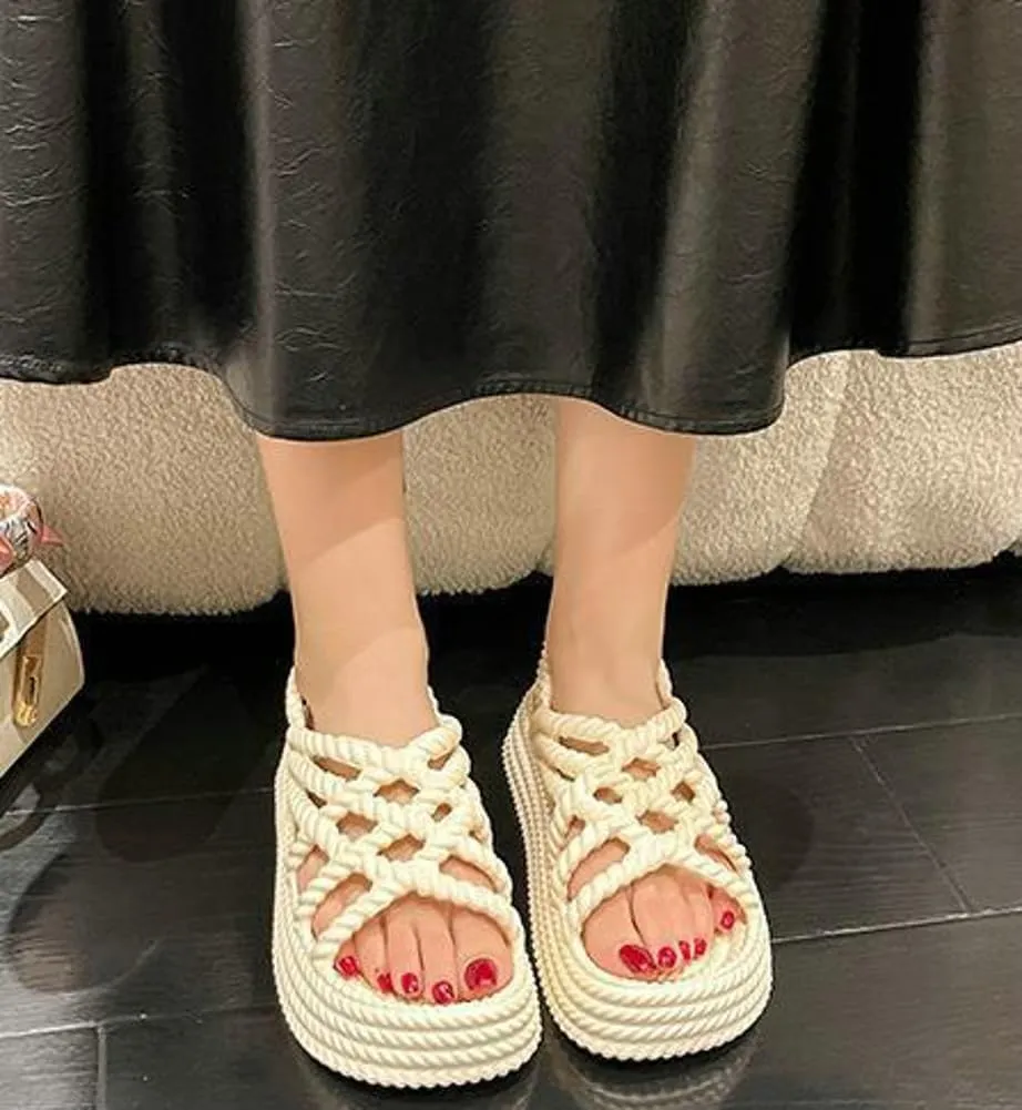 Rungion Women's Comfortable Platform Sandals Braided Criss-Cross Slide Strappy Walking Sandals Outdoor Summer Beach Slipper Shose