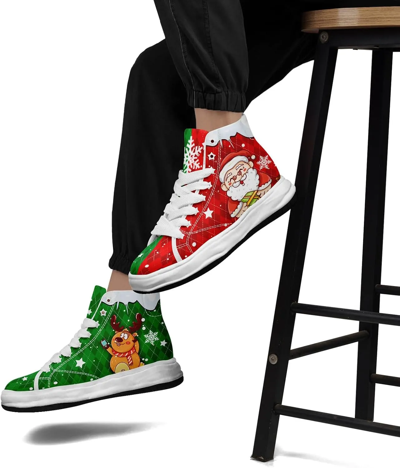 Santa-Themed High-Top Sneakers, Festive Footwear, Comfortable Lightweight Shoes for Men Women, Christmas Day