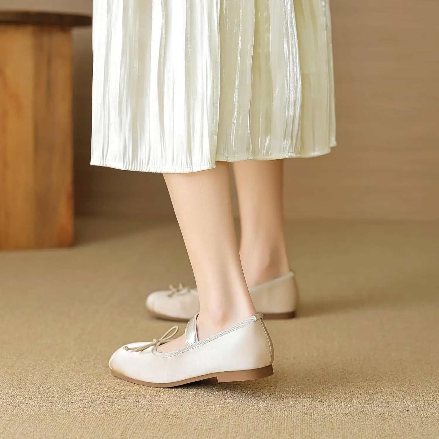 Satin Ballet Flats for Women Square Toe Comfy Flats Slip on Bowknot Shoes for Women Dressy Bow Shoes with Elastic Strap