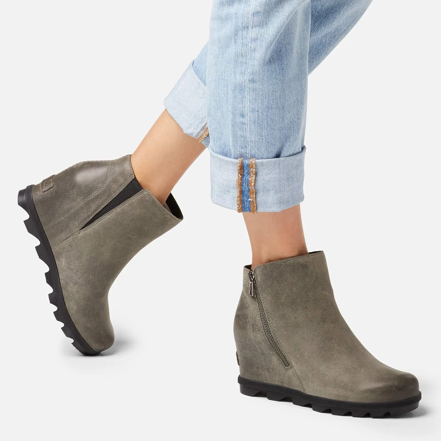 Sorel Women's Joan of Arctic Wedge II Zipper Fashion Boot