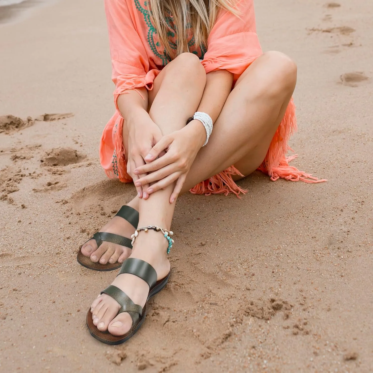 Split Toe Strap Man-Made Leather Ladies Cute Slides Outdoor Travel Dressy Flats Comfortable Walking Casual Summer Sandals for Women Fashion Footwear