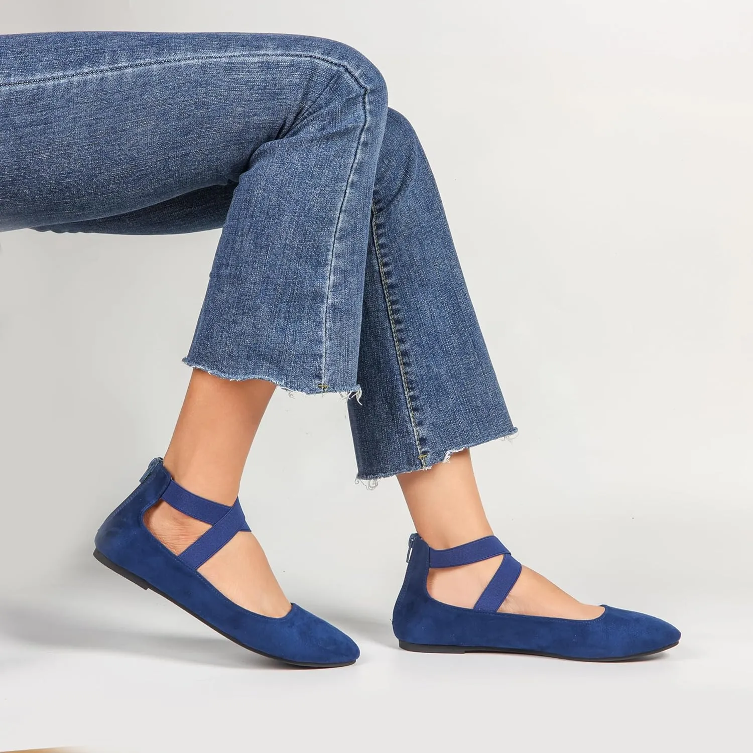 Women's Flats Comfortable Fashion Shoes for Women with Elastic Ankle Straps Dressy Ballerina Style Closed Toe s for Women Casual Flat