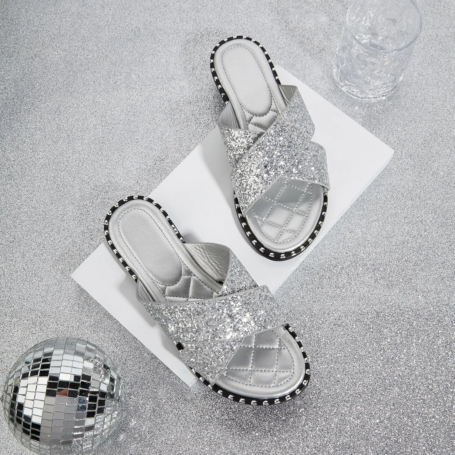 Women's Open Toe Flat Sandals Rhinestone Glitter On Casual Fashion Slippers Quick Drying Indoor & Outdoor Slides