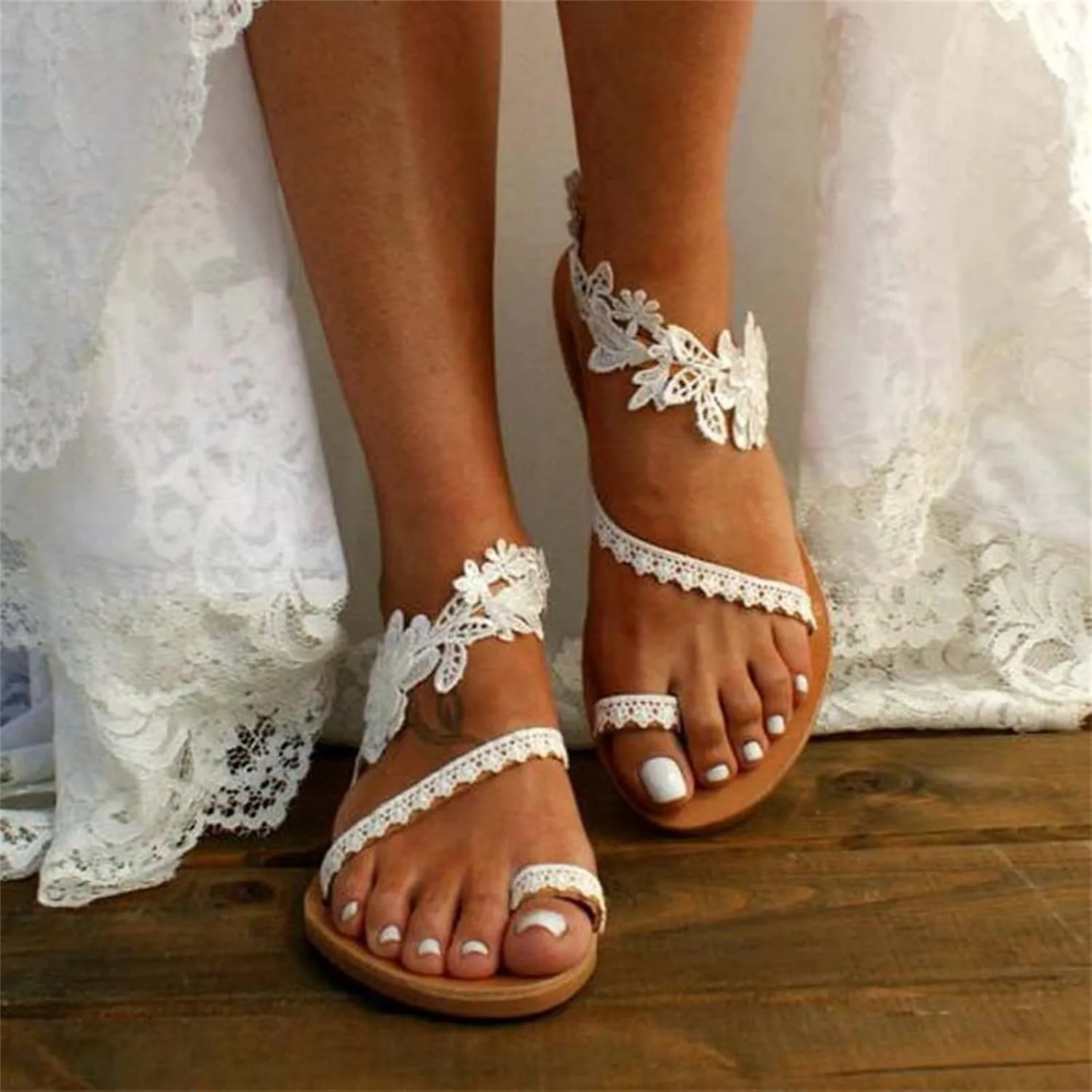 Women's Toe Ring Summer Beach Dressy Shoes Bohemia Casual Lace Flowers Flat Thong Roman Wedding Flip Flops Comfy Slip on Sandals Outdoor Beach Shoes,White,US9/EU40